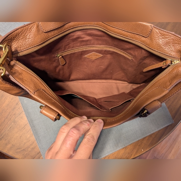 FOSSIL Tan Leather Shoulder Bag - Picture 3 of 7